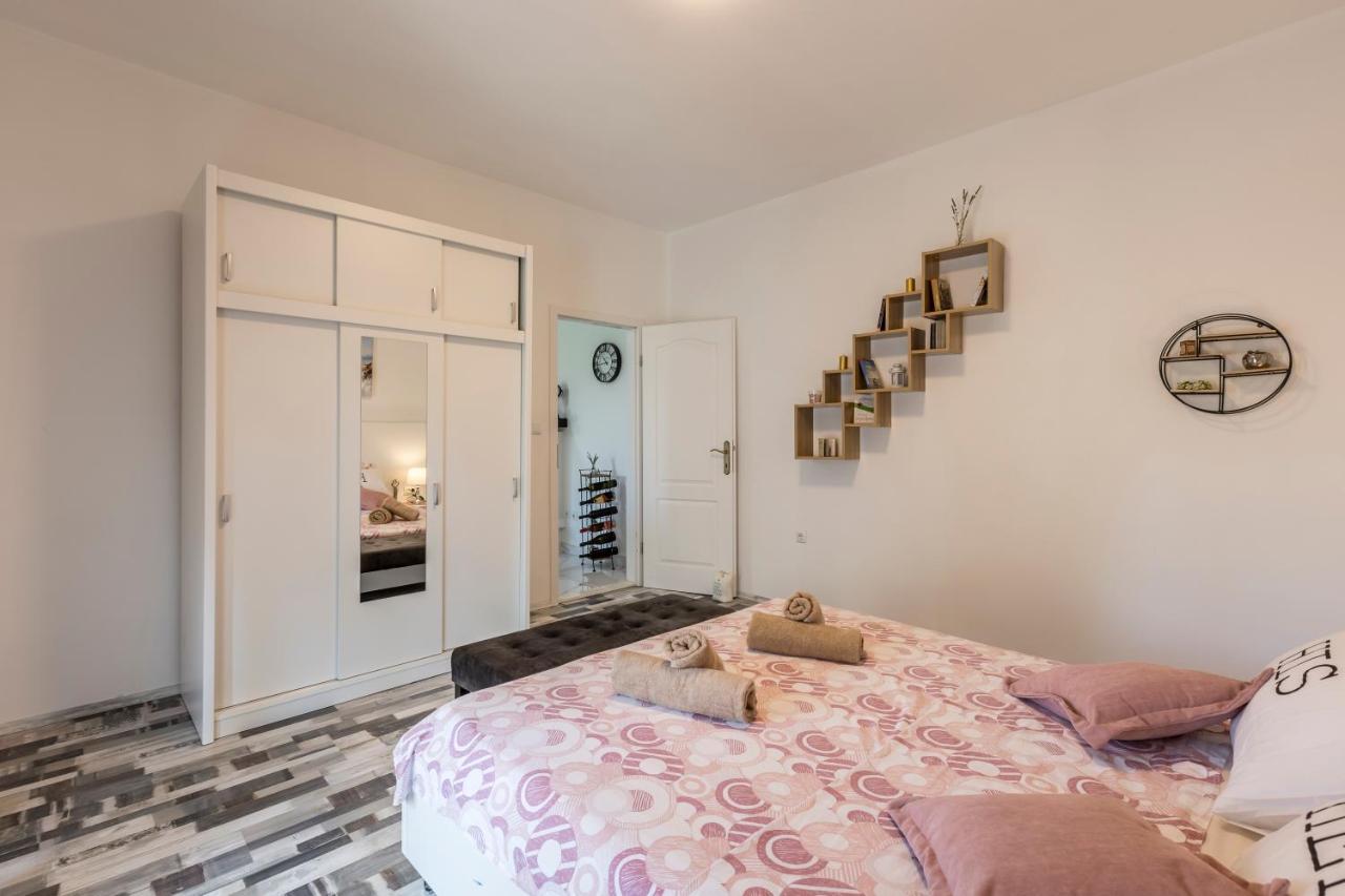 Apartment More 2 Kaštela Zewnętrze zdjęcie